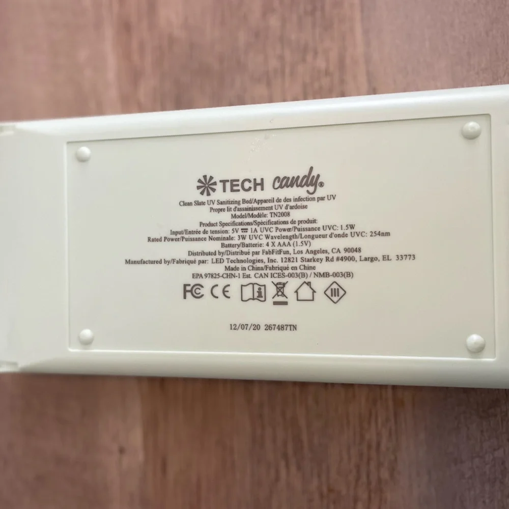 Tech candy UV sterilizing light for phone
